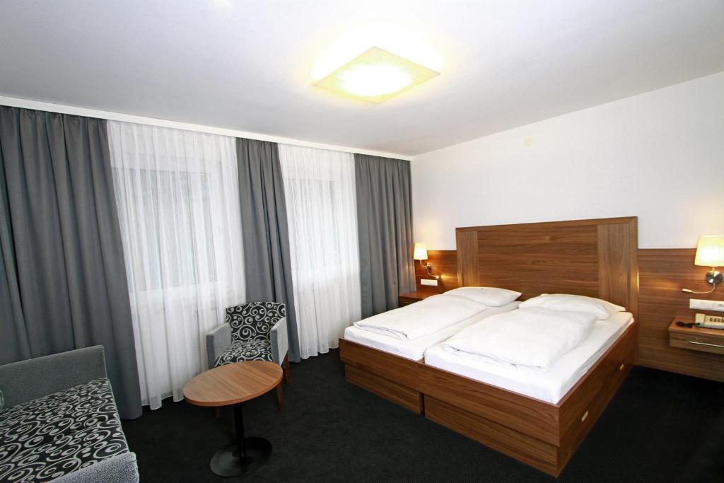 Pension Am Kurpark Viena Quarto foto